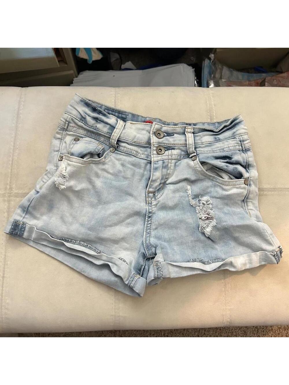 Zanadi blue distressed high rise denim shorts size 5